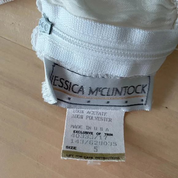 Jessica McClintock- Vintage Lace Girls Dress - White  Size 5 - Picture 5 of 6